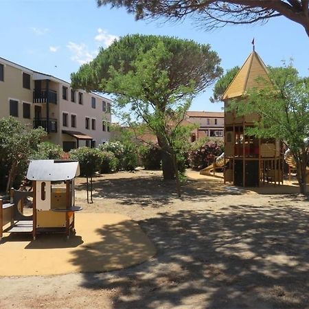 Superbe Appartement Avec Piscine Le Barcares Exterior photo