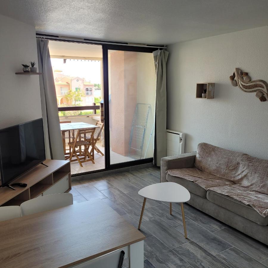 Superbe Appartement Avec Piscine Le Barcares Exterior photo